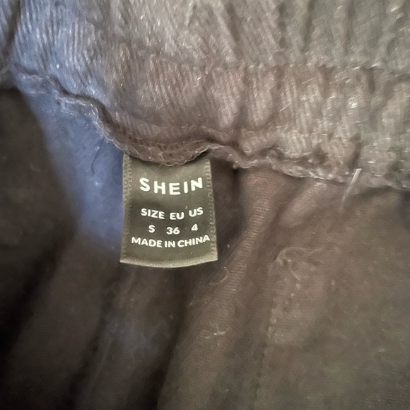 Shein Cargo Pants Women's Small NWOT Black Wide Leg Cotton - Picture 4 of 5